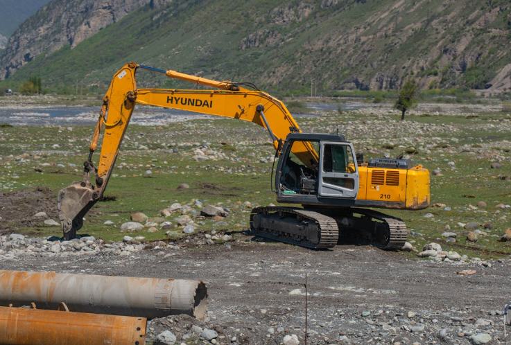 pengujian-tanah-untuk-konstruksi-aman-di-baubau